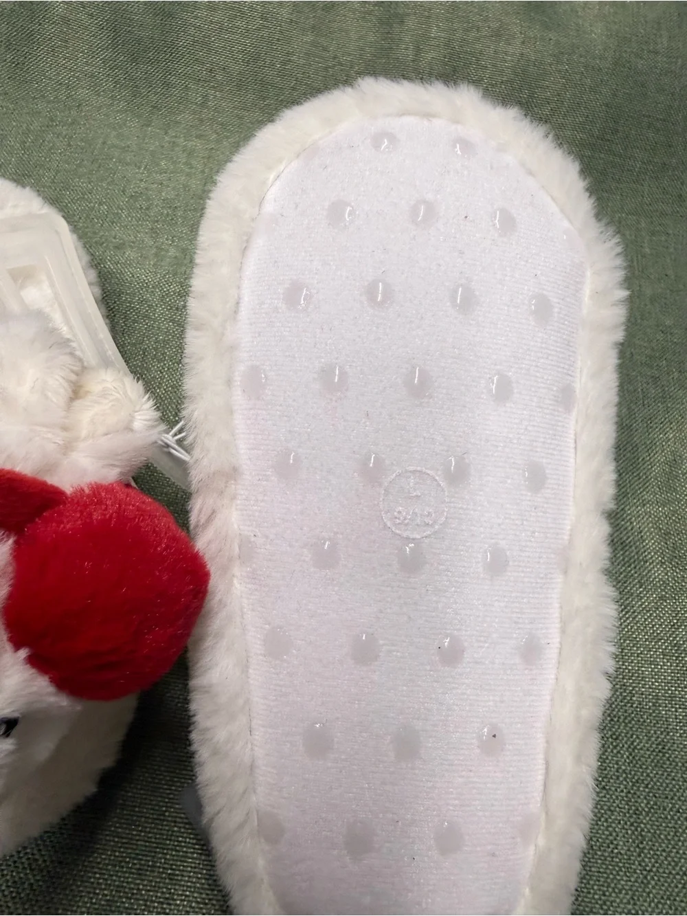 Wondershop White Plush Slippers with Red Accents 9t-10T